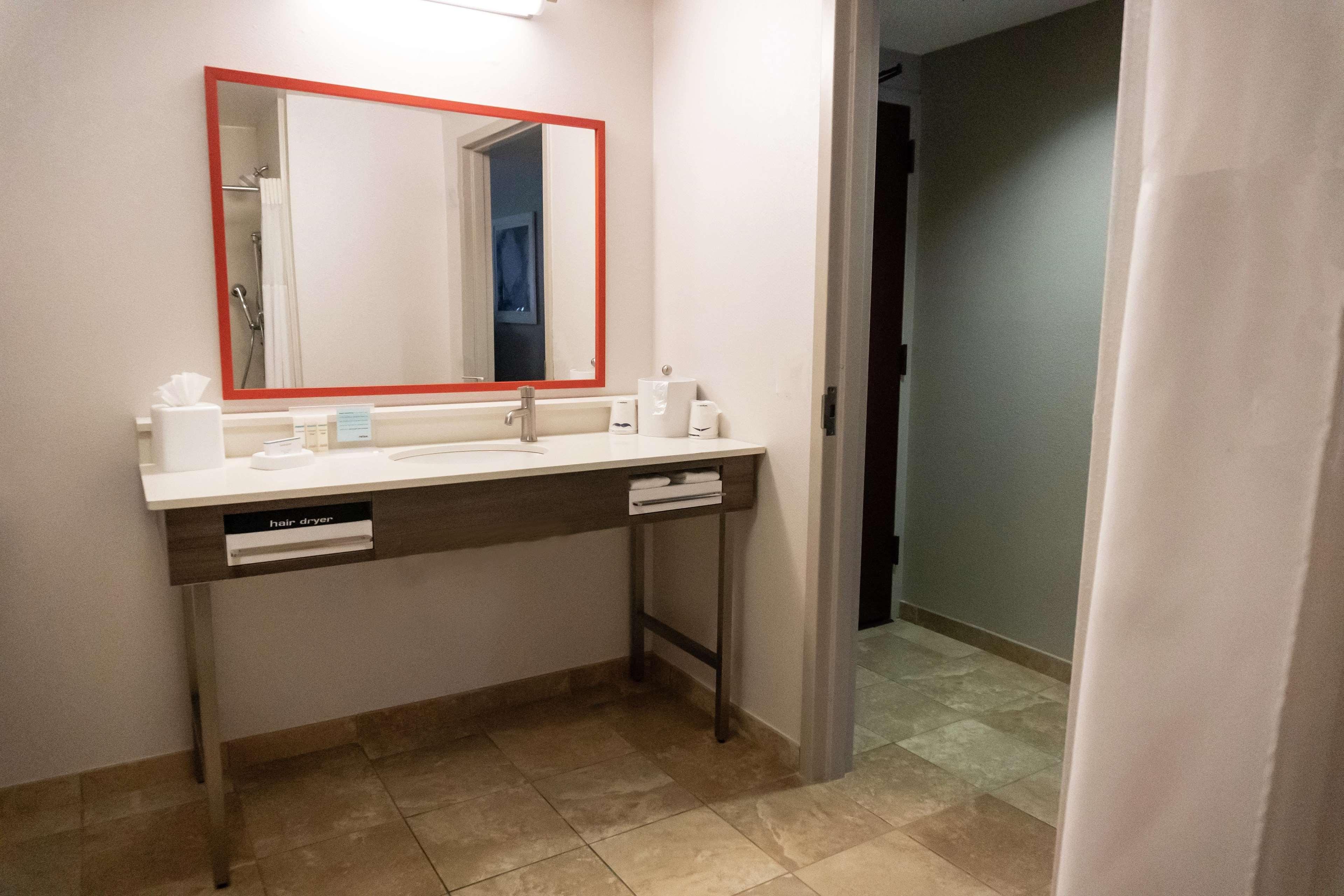 Hampton Inn Рок-Хилл Экстерьер фото
