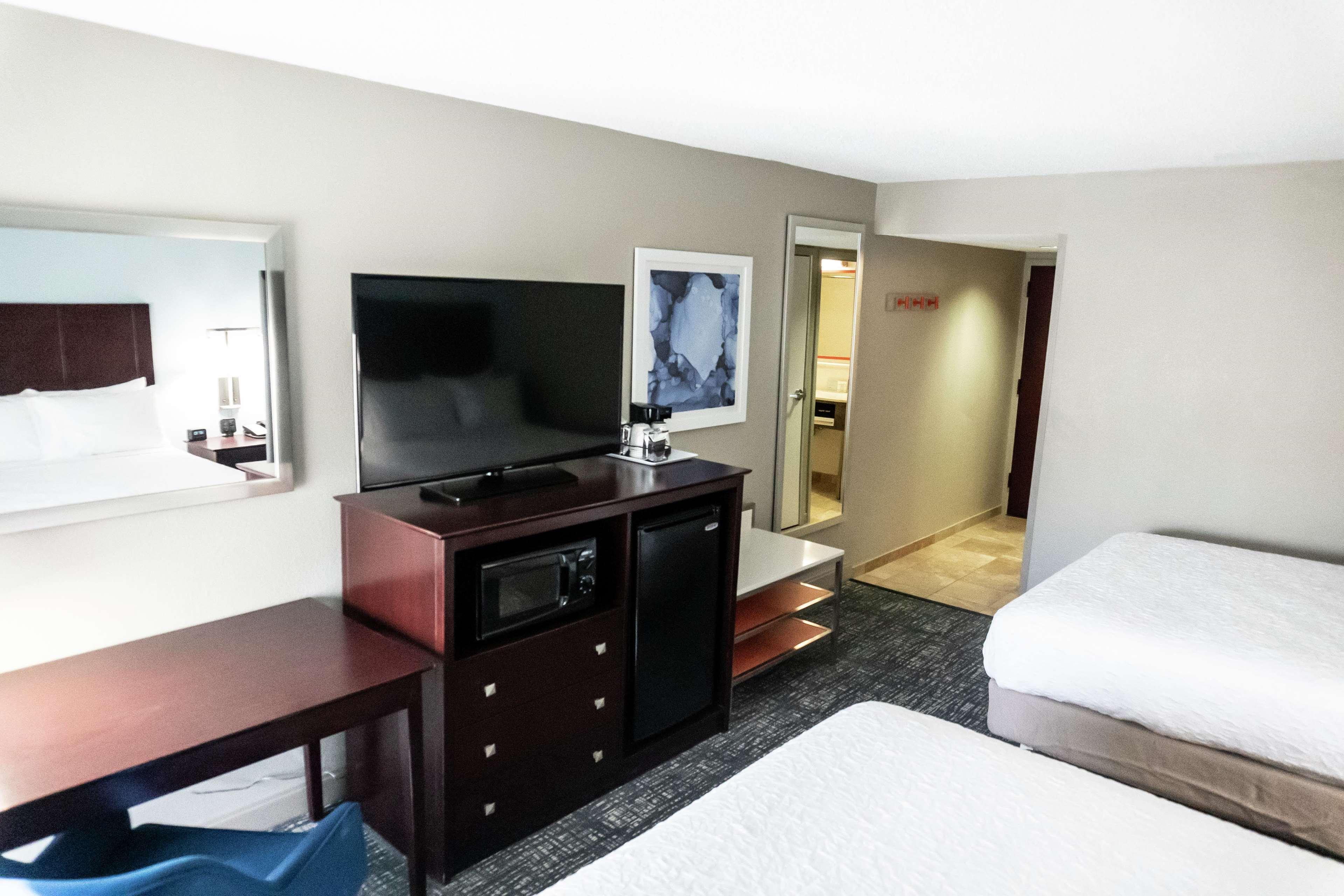Hampton Inn Рок-Хилл Экстерьер фото