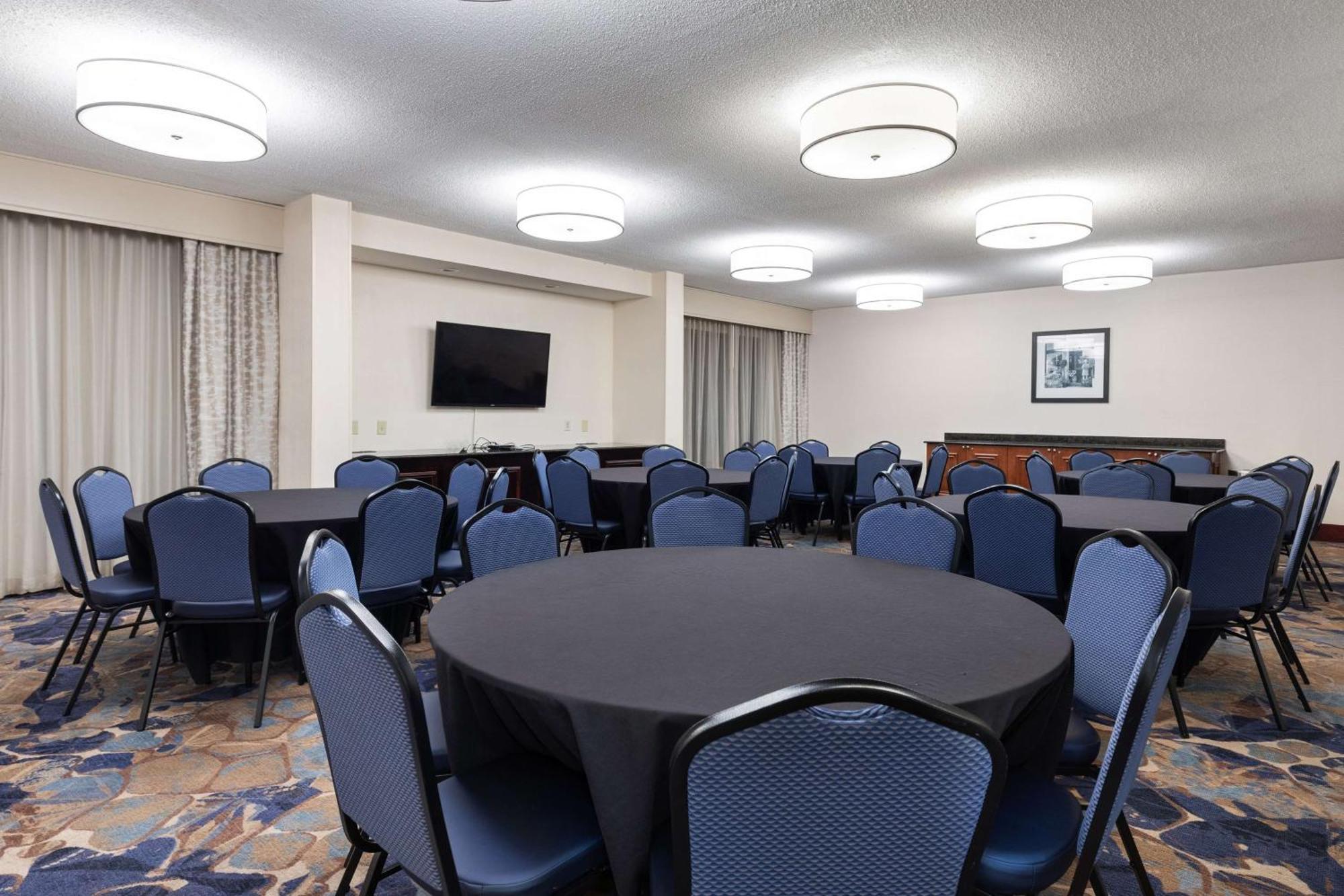 Hampton Inn Рок-Хилл Экстерьер фото