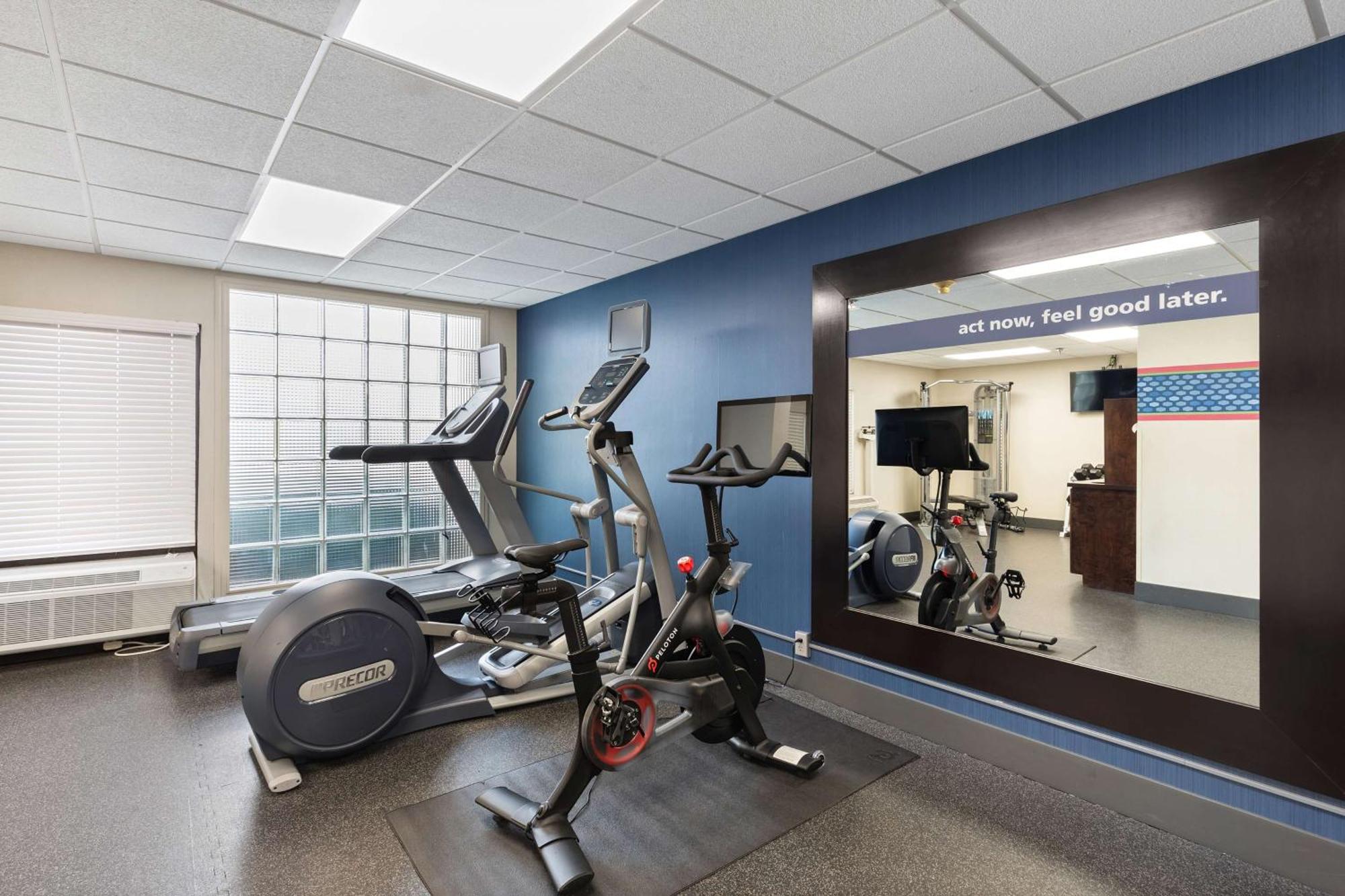 Hampton Inn Рок-Хилл Экстерьер фото